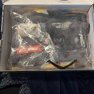 Air jordan 5 muslin sp off white size 10.5 brand new never been worn/used